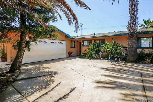 Welcome home to the charming west side neighborhoo