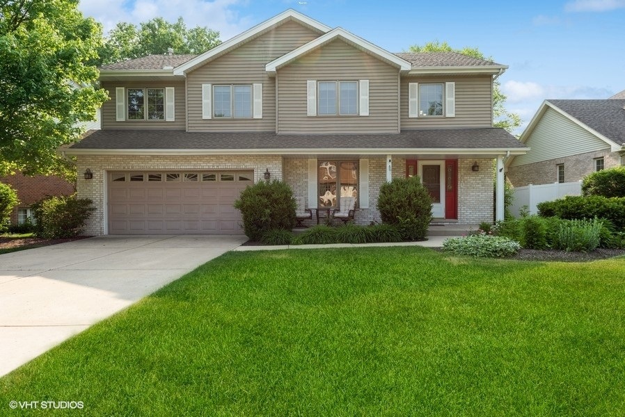 18146 Rockwell Ave, Homewood, IL 60430 - photo 1