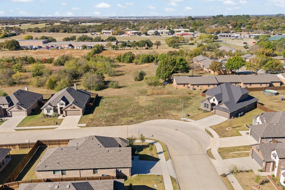 404 Molly Ln, Keene, TX 76059 - photo 1