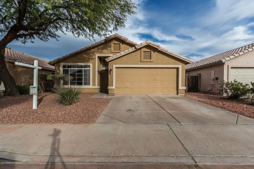 955 N Albert Dr, Chandler, AZ 85226 - photo 1