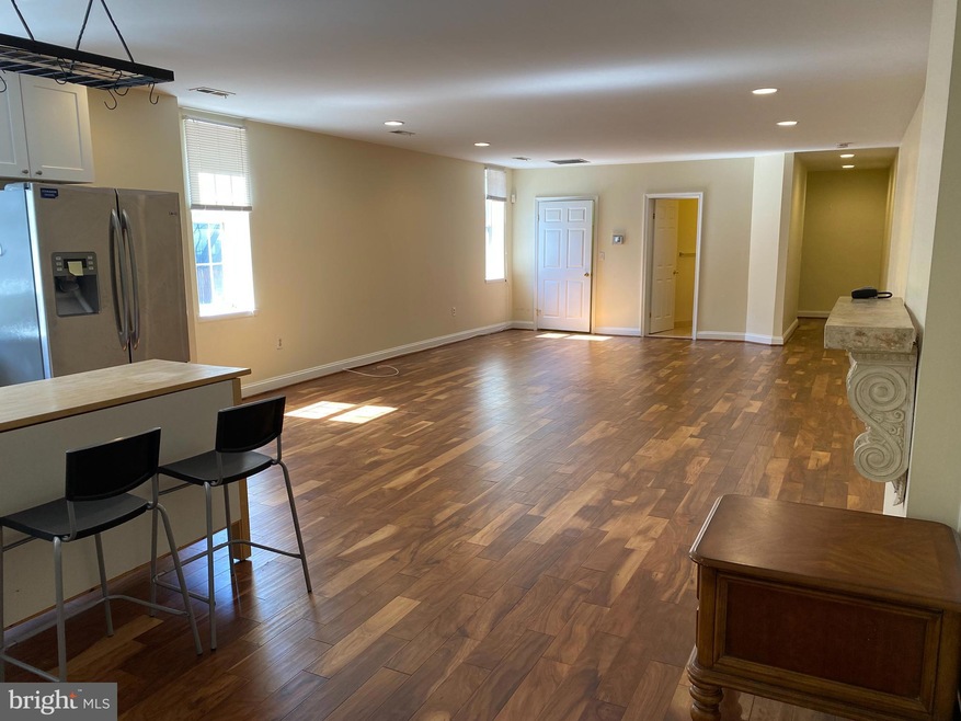 405 N Charles St unit C, Baltimore, MD 21201 - photo 1