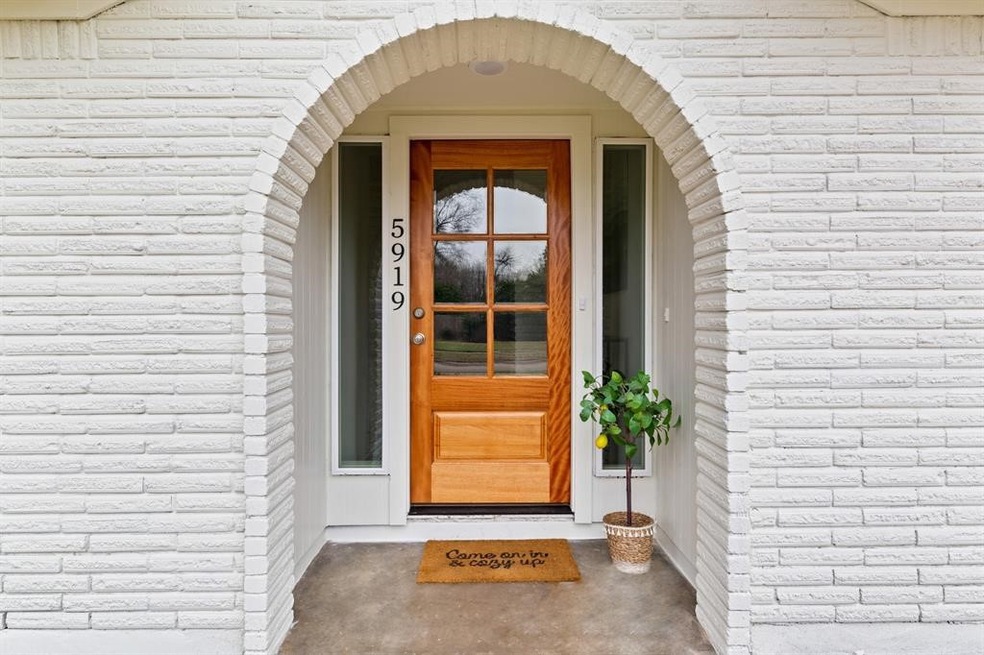 5919 Black Maple Ln, Houston, TX 77088 - photo 1