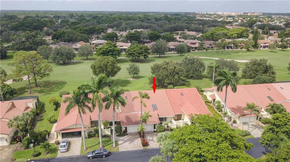 Welcome home to tropical paradise.