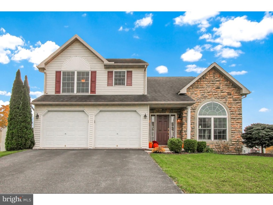 311 Luisa Ct, Shoemakersville, PA 19555 - photo 1