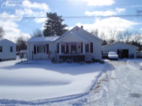 2459 W Frances Rd, Mount Morris, MI 48458 - photo 1