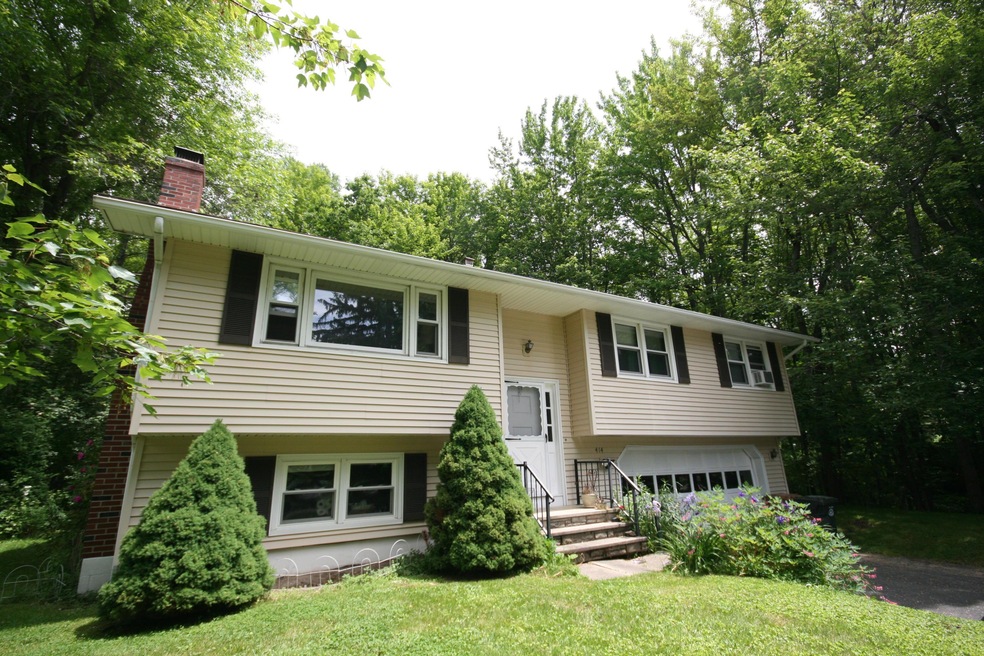 414 Ferry Rd, Saco, ME 04072 - photo 1