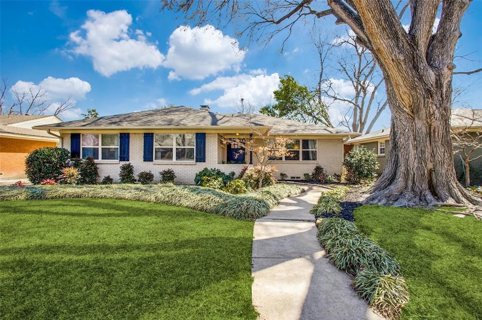 7202 Westbrook Ln, Dallas, TX 75214 - photo 1