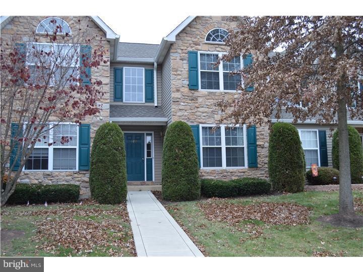 700 Doe Ct, Royersford, PA 19468 - photo 1