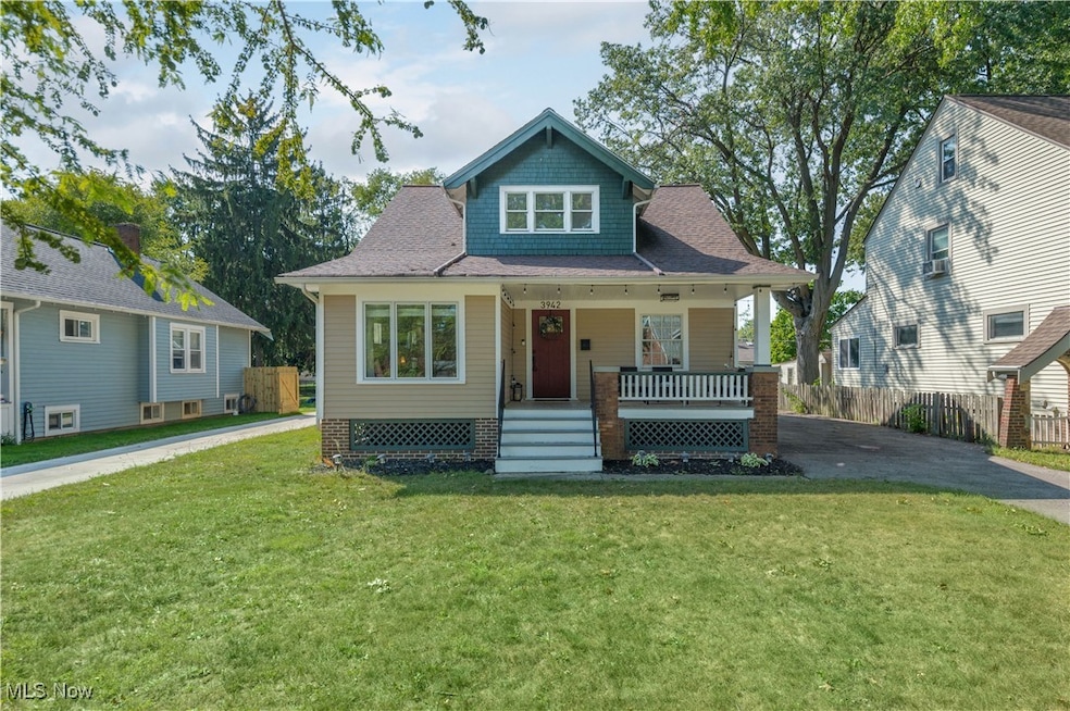 Pending $374,900 • Co-Listing Agent