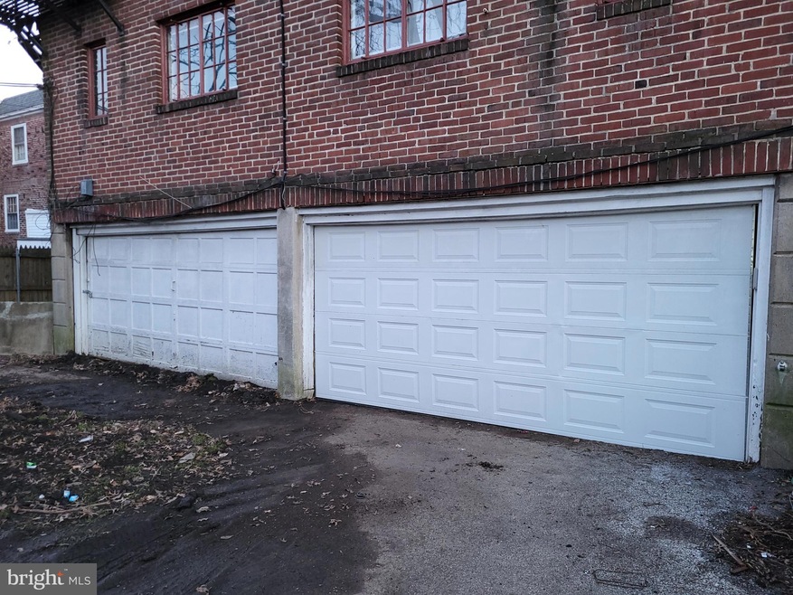137 Berkley Ave unit GARAGE, Lansdowne, PA 19050 - photo 1