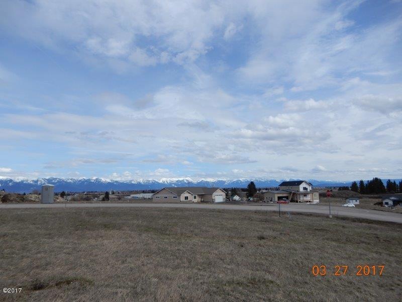 979 S View Dr, Kalispell, MT 59901 - photo 1