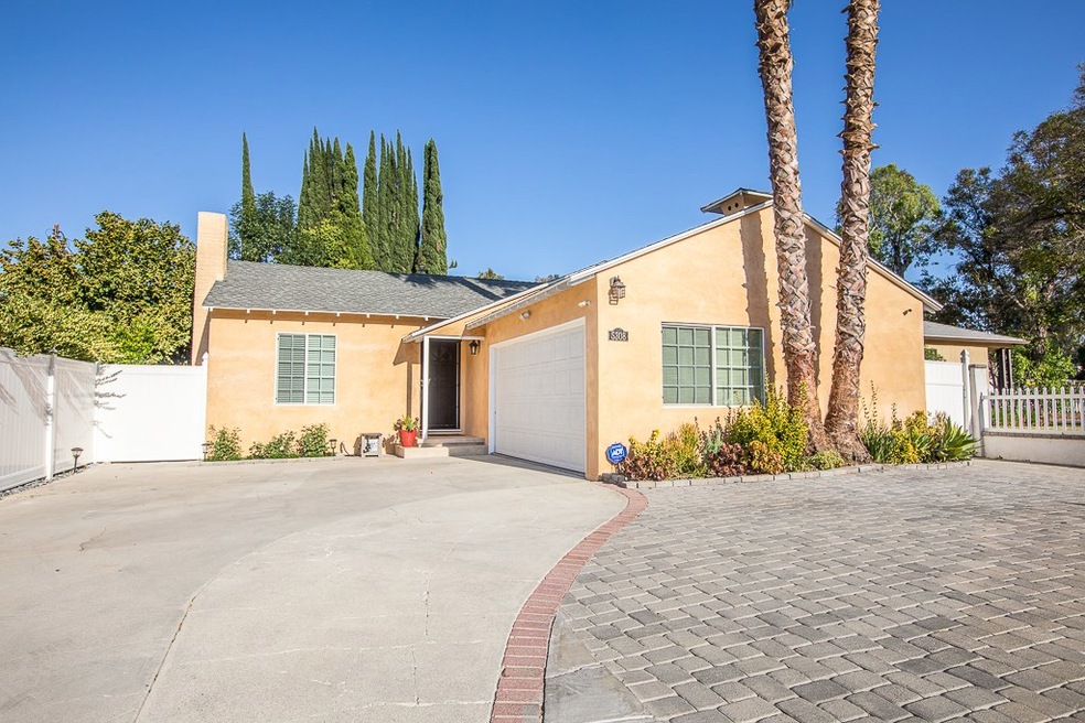 5308 Canoga Ave, Woodland Hills, CA 91364 - photo 1
