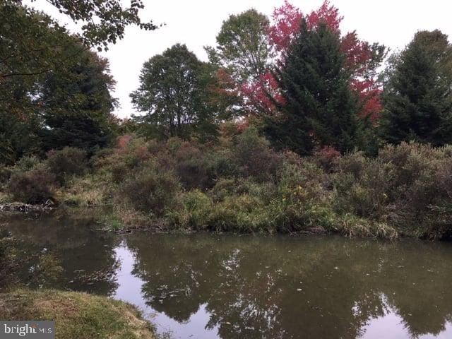 41-3-2 Arrowhead Dr, Tobyhanna Township, PA 18347 - photo 1