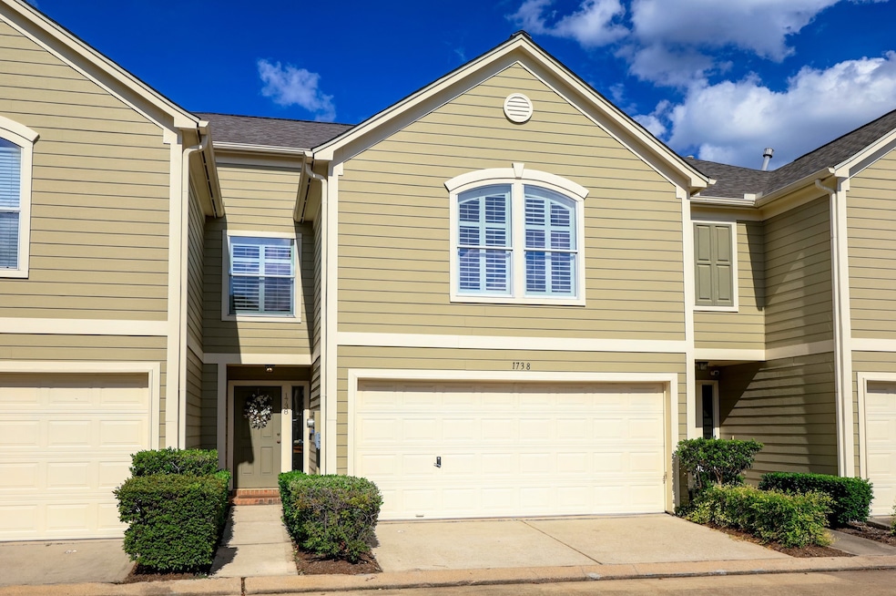 1738 Redwing Ridge Dr, Houston, TX 77009 - photo 1