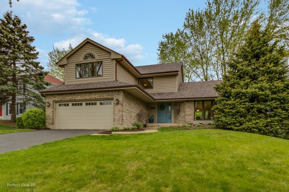 573 Plank Rd, Naperville, IL 60563 - photo 1