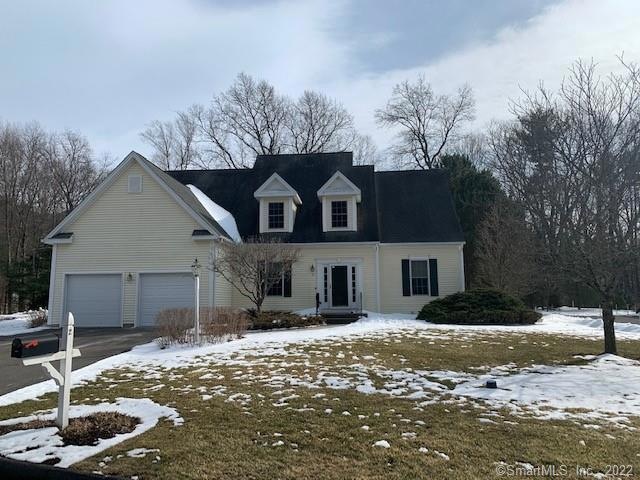 2 Eagles Glen unit 2, Avon, CT 06001 - photo 1