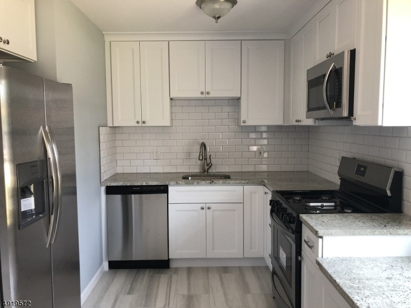 204 Pitney Place, Morristown, NJ 07960 - photo 1