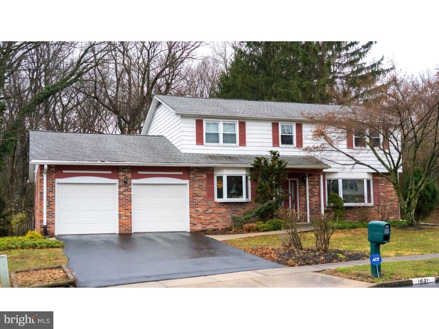 1231 Mill Creek Cir, Southampton, PA 18966 - photo 1