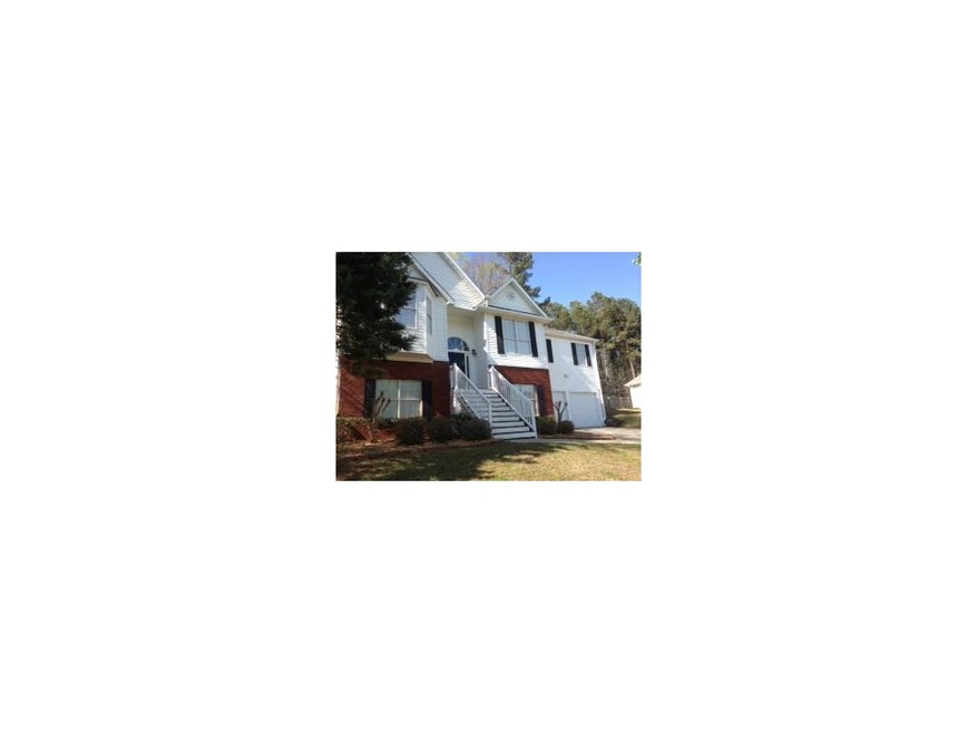 Front view of home