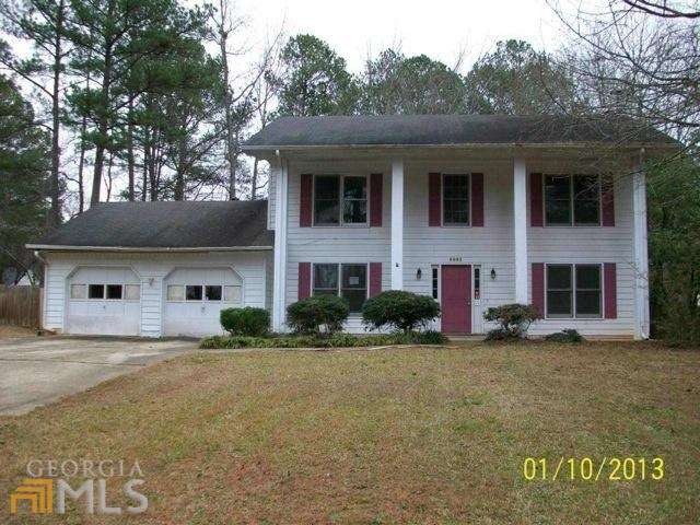 8882 Habersham Dr unit 2, Jonesboro, GA 30238 - photo 1