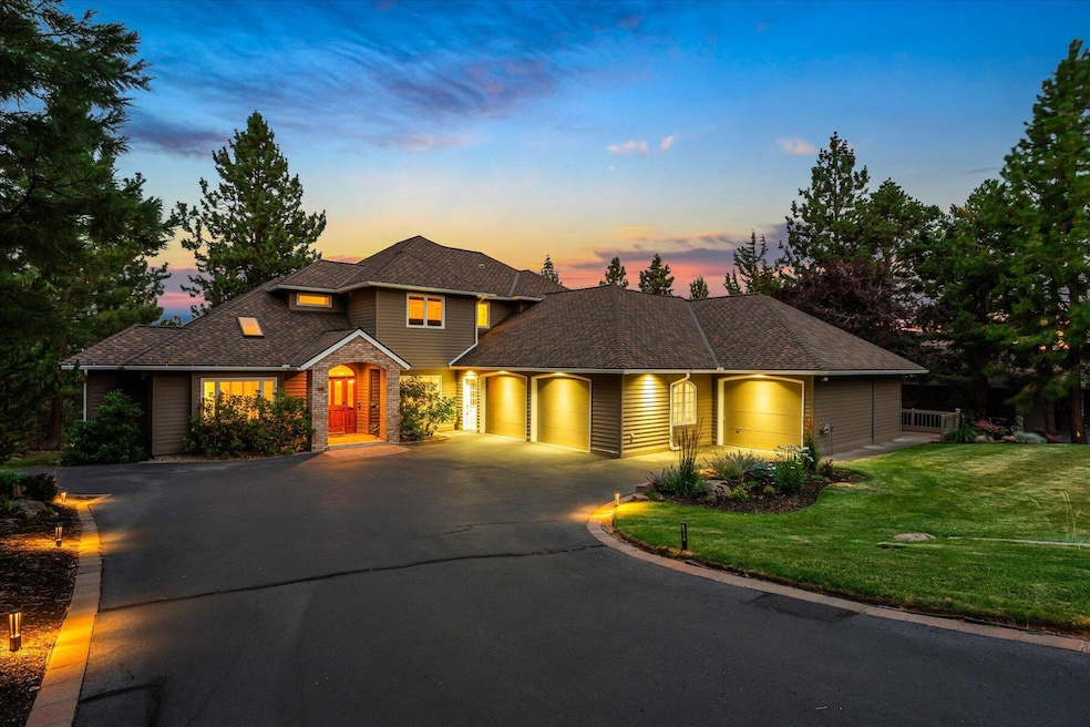 Pending $1,499,900 • Co-Listing Agent