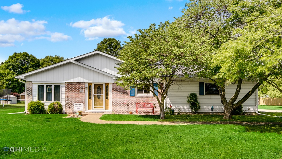 312 W Monroe St, Kirklin, IN 46050 - photo 1