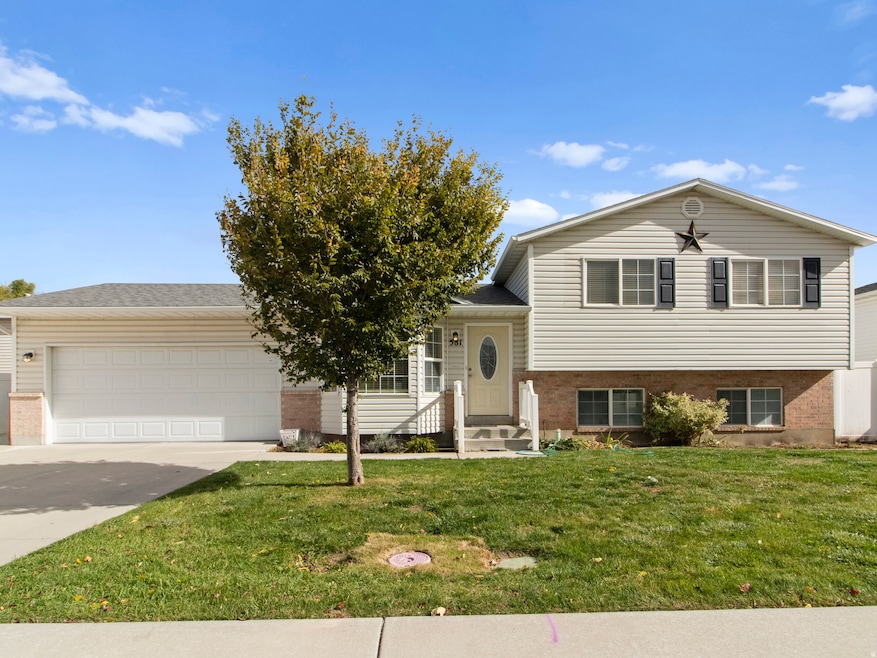 581 S 1500 W, Lehi, UT 84043 - photo 1