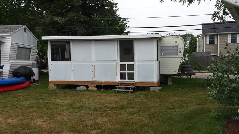 333 Long Sands Rd unit 18, York, ME 03909 - photo 1