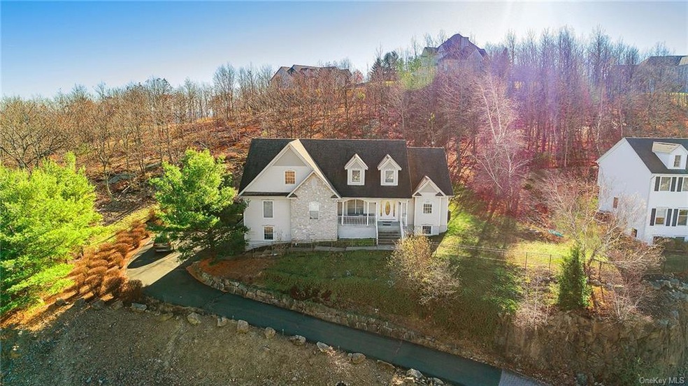 Sold $1,155,000 • Co-Listing Agent