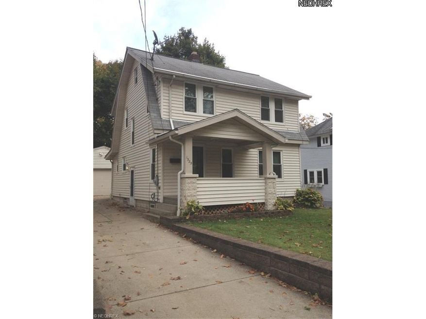 Nice appeal with updated sidingand windows, paved 