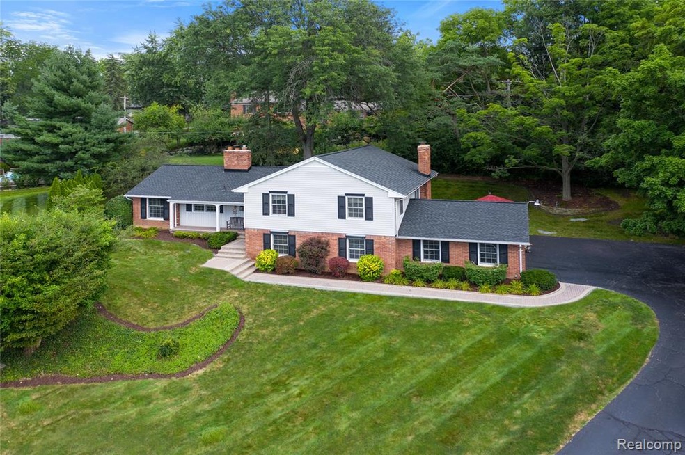Large Private Lot