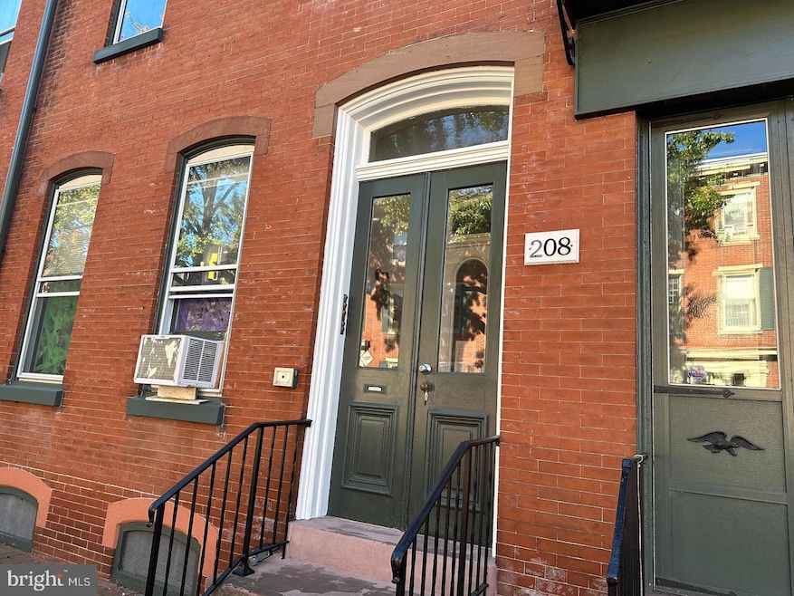 208 W Gay St unit 2, West Chester, PA 19380 - photo 1