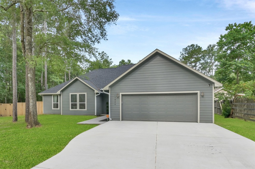 11024 Woods Ln, Cleveland, TX 77328 - photo 1