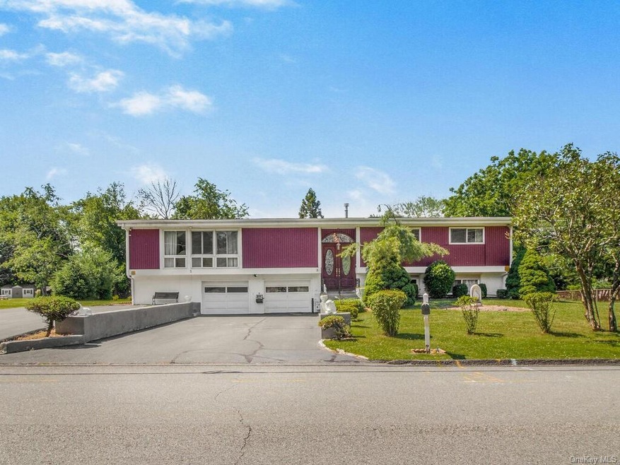 3 Ackerman Ave, Airmont, NY 10901 - photo 1