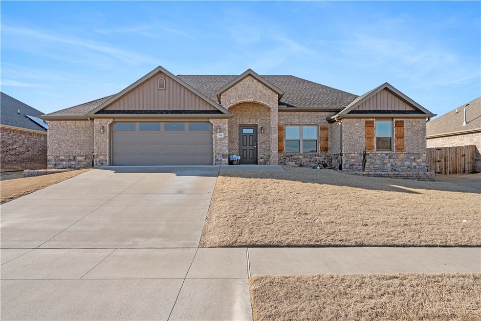 741 Captain Hopkins St, Prairie Grove, AR 72753 - photo 1