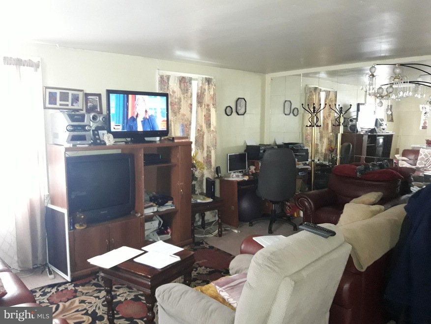 2963 N Congress Rd, Camden, NJ 08104 - photo 1