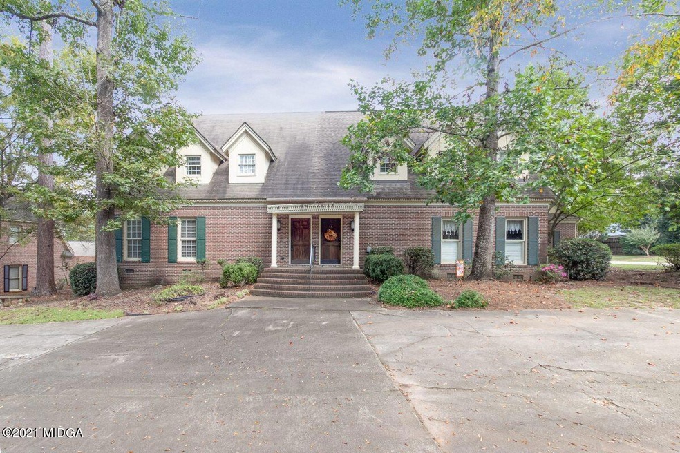 1391 Briarcliff Rd unit 1B, Macon, GA 31211 - photo 1