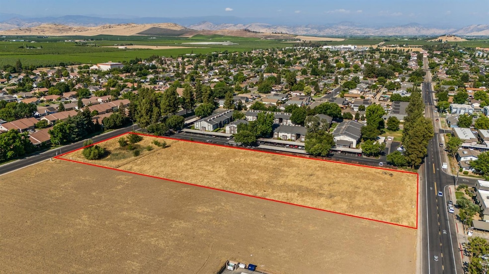 0 E Sequoia Dr, Dinuba, CA 93618 - photo 1