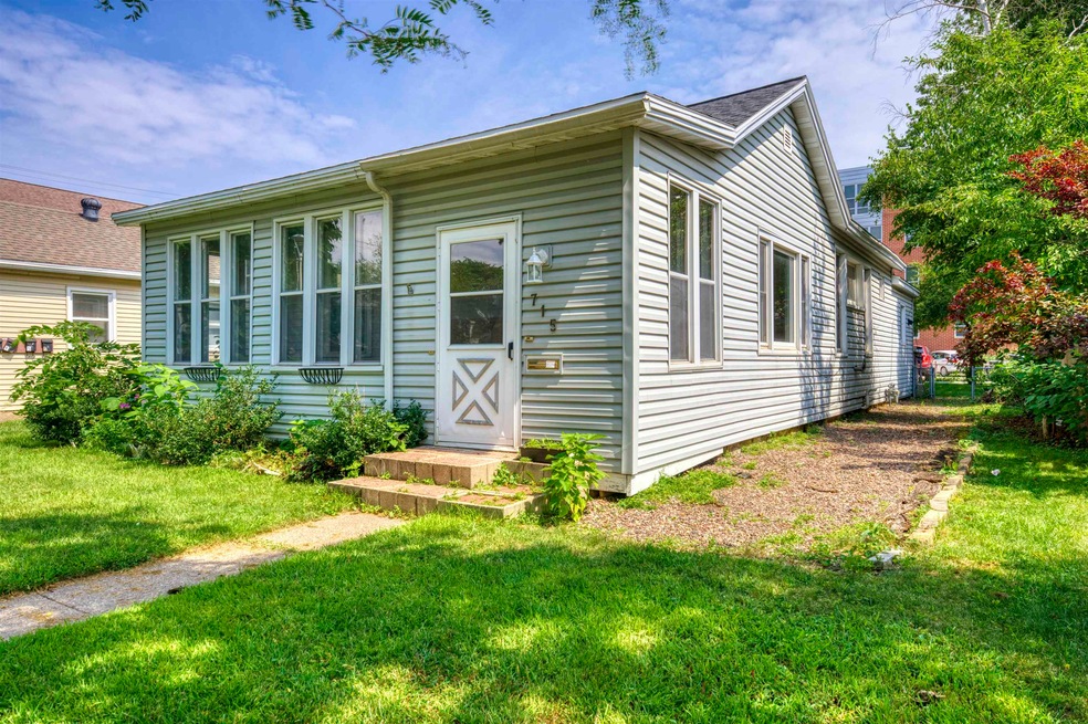 715 7th St S, La Crosse, WI 54601 - photo 1