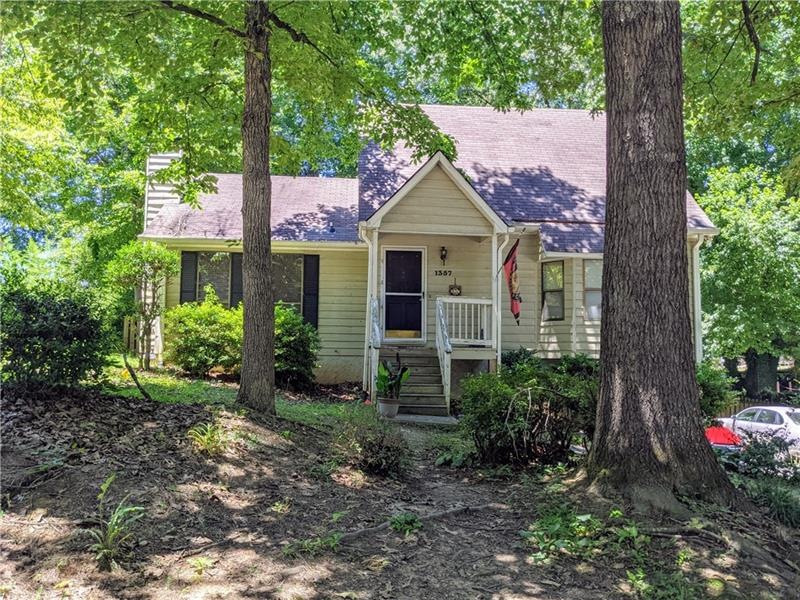 1357 Fairridge Cir SW, Marietta, GA 30008 - photo 1