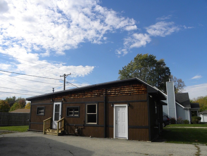 3445 Glen Flora Ave, Gurnee, IL 60031 - photo 1