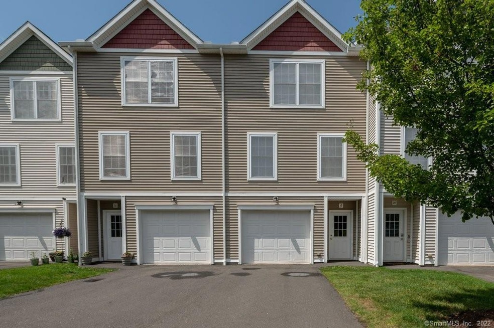 55 Columbus Blvd unit 15, Southington, CT 06489 - photo 1