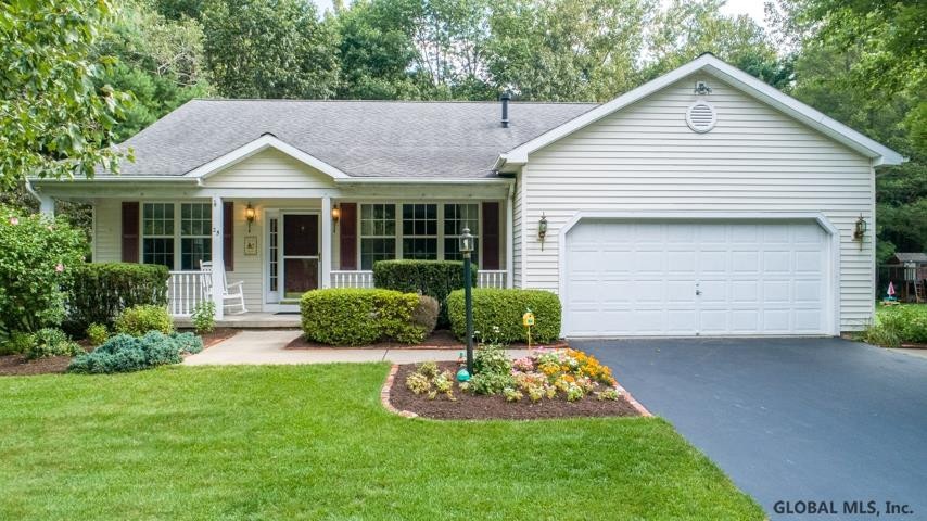 25 Kara Ln, Clifton Park, NY 12065 - photo 1