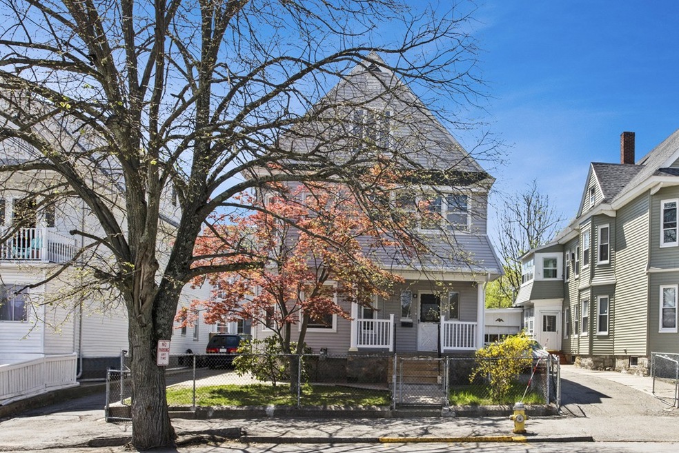 125 Osgood St, Lawrence, MA 01843 - photo 1
