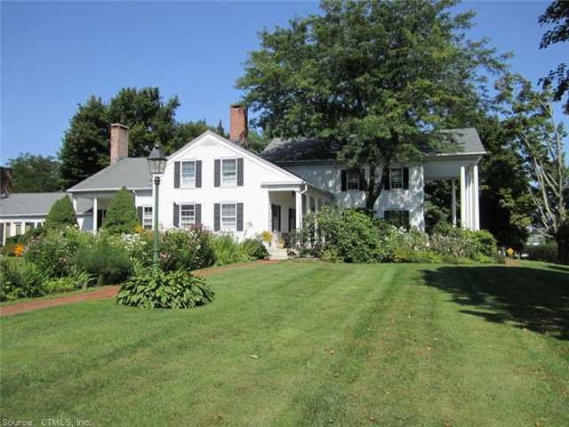 48 Old Middle St unit 2, Goshen, CT 06756 - photo 1