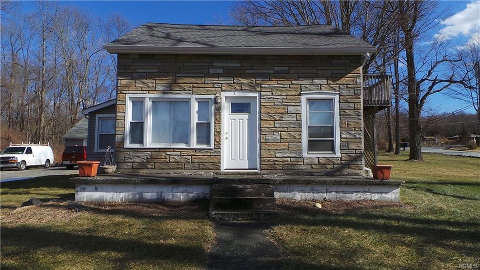 118 Hutchinson Ave, Wingdale, NY 12594 - photo 1