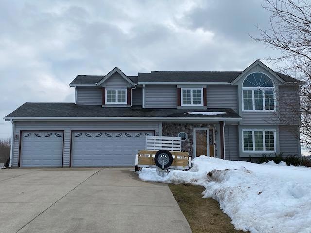 N64W13695 Cobblestone Dr, Menomonee Falls, WI 53051 - photo 1