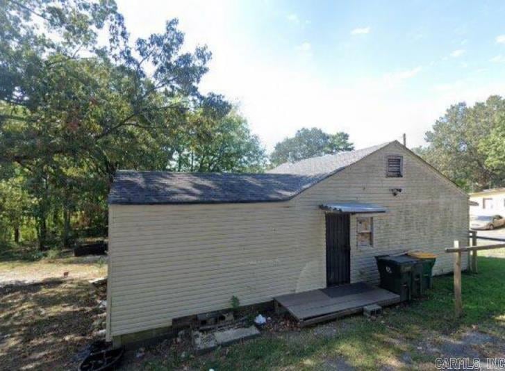 1801 Bishop Warren Dr, Little Rock, AR 72204 - photo 1