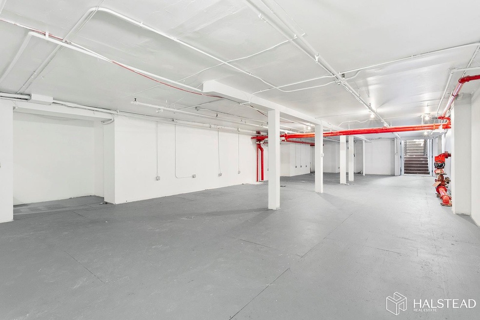 129 Grand St unit BASEMENT, New York, NY 10013 - photo 1