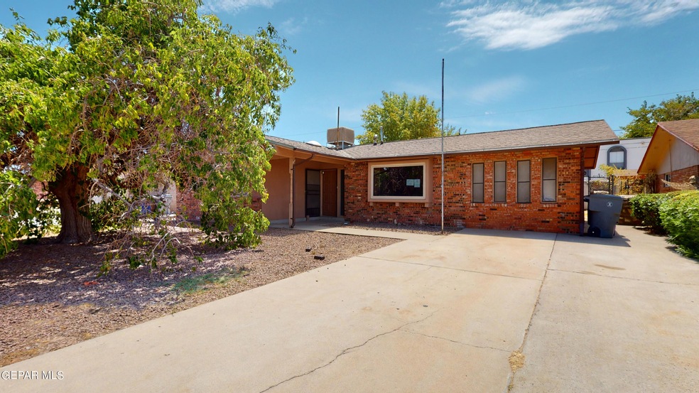 10316-Blackwood-Ave-08272023_154340